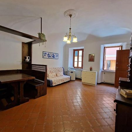 Silver Sands Finale Ligure - Traditional Apartment - 4 Beds & Terrace By The Beach Exterior photo